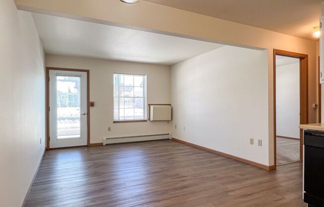 1 bed, 1 bath, 518 sqft, $875, Unit WE 1000-20