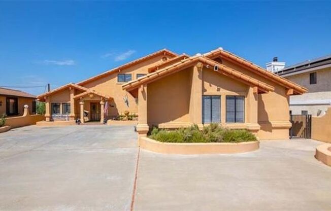 Beautifully upgraded Canyon Lake Home