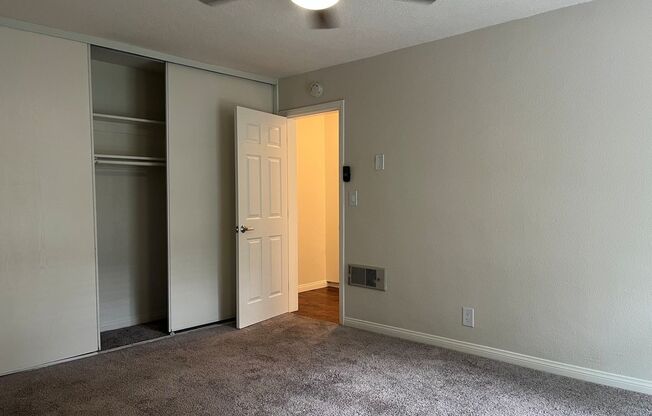 1 bed, 1 bath, 733 sqft, $2,345, Unit 3804
