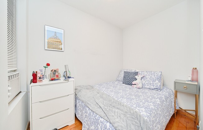 456 9 AVE