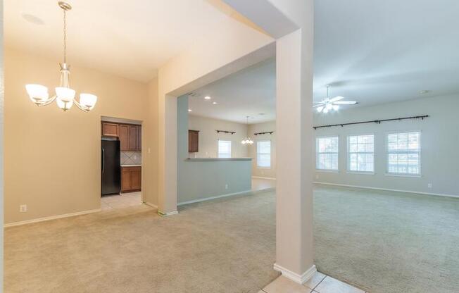 105 GLN EAGLES DR