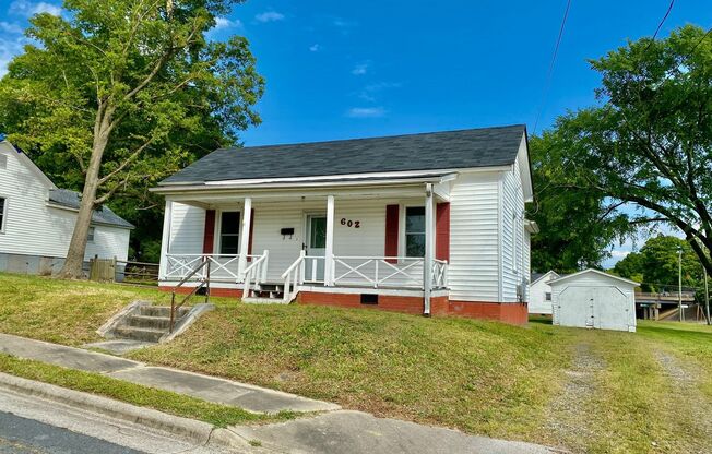 Spacious 2 Bedroom 1 Bathroom House, Just Blocks from Downtown Kannapolis and New Baseball Stadium