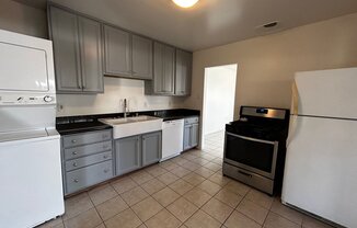 3322 24 CLAIREMONT MESA BLVD