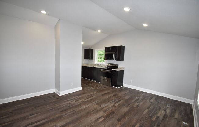 2 Bedroom Home For Rent Near APSU!