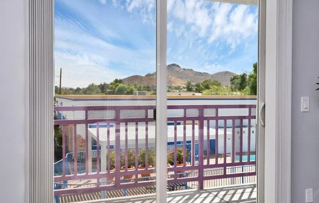 2 beds, 2.5 baths, 1,213 sqft, $1,725, Unit 109