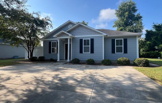 4 Bedroom house available near UNCW!