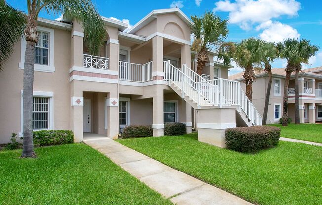 13324 FAIRWAY GLN DR