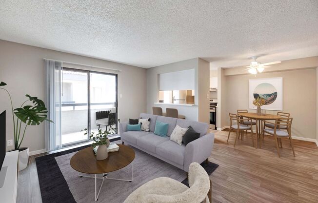 2 beds, 2 baths, 840 sqft, $1,299, Unit 215