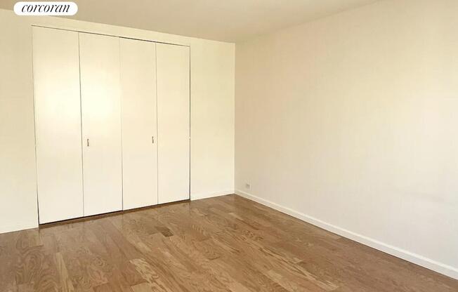 1 bed, 1 bath, 585 sqft, $4,500, Unit 15H