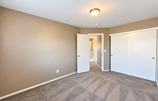 3 beds, 2.5 baths, $2,250
