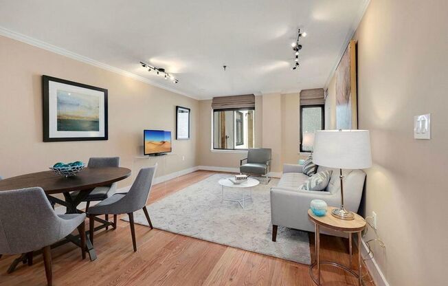 1312 Massachusetts Avenue NW Unit 607