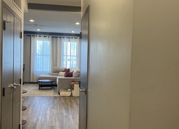 2 beds, 2 baths, 1,150 sqft, $3,900, Unit 2