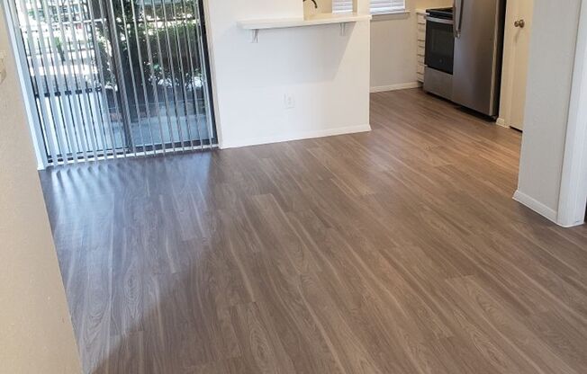 Studio, 1 bath, 393 sqft, $781, Unit 218