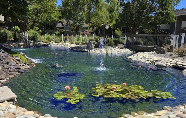 Welcome to Lakeview Apartments!