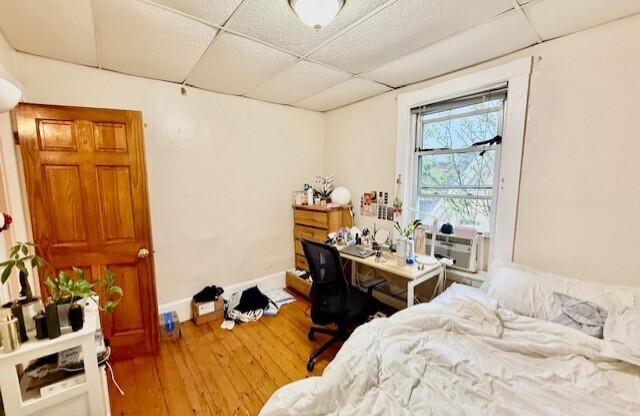 275 Putnam Ave
