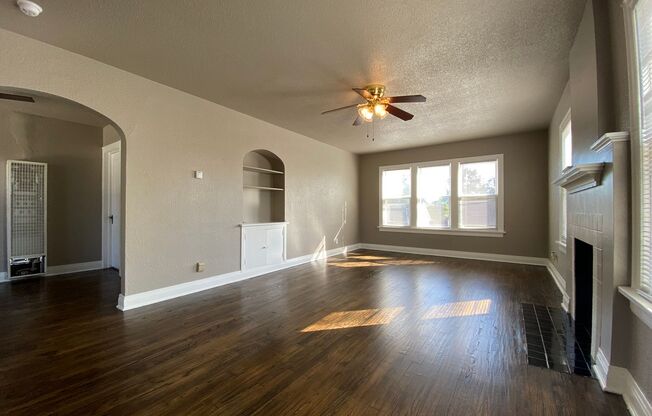 All Appliances Included- Updated  Duplex in  NW OKC near Reed Park!