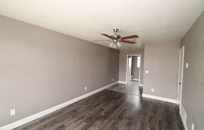 2 beds, 1.5 baths, $850, Unit Unit C