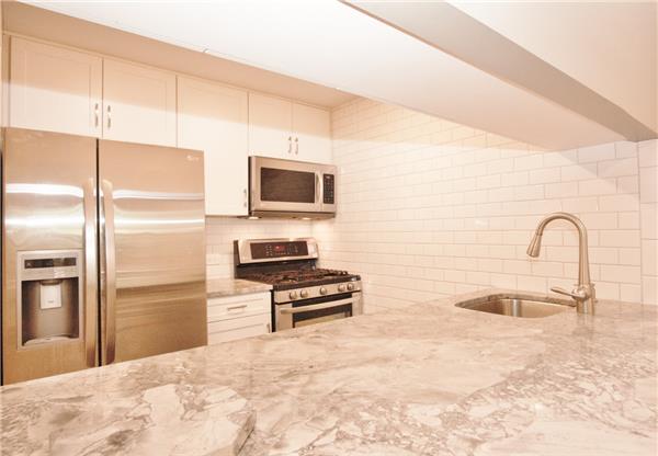 100 STERLING PL