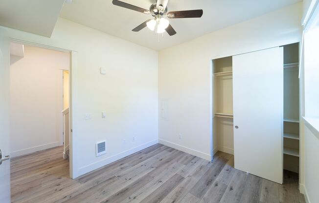 3 beds, 2 baths, 1,016 sqft, $2,299, Unit 1101