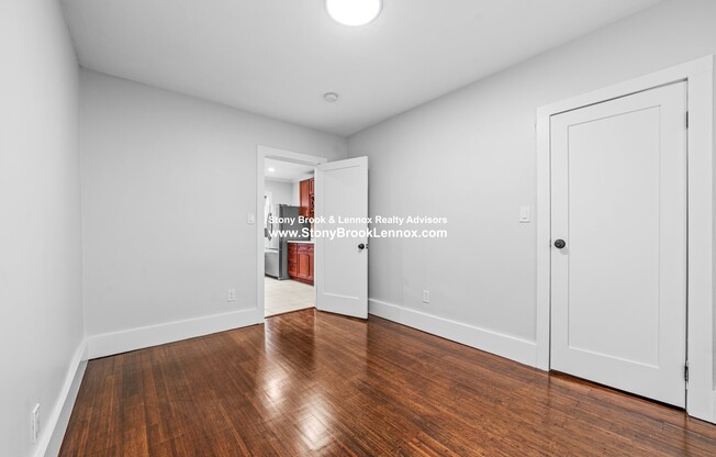 93 W SELDEN ST