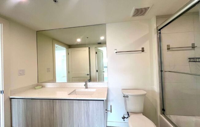 1 bed, 1 bath, 682 sqft, $2,398, Unit 401