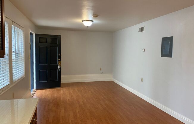 2154 Buena Vista Ave (LO)