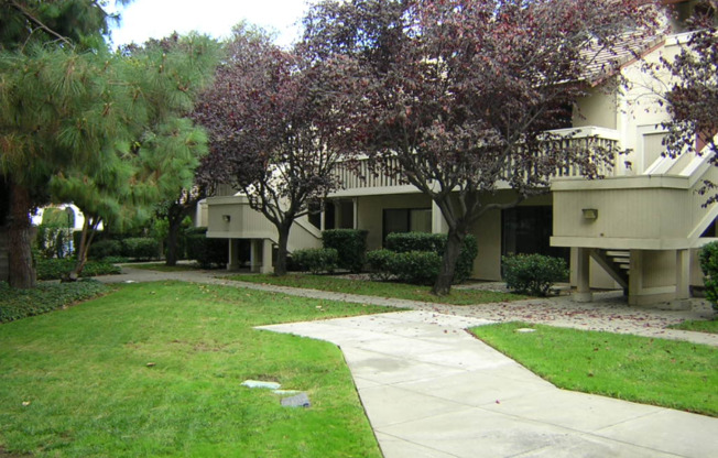 39910 FREMONT BLVD