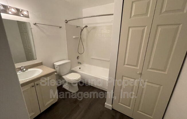 3153 SW DOLPH CT