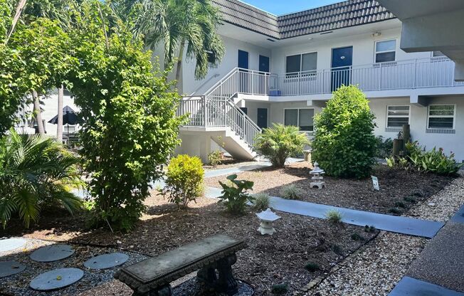 Spacious and modern 1-bedroom, 1-bathroom unit available for rent in the heart of Fort Lauderdale.