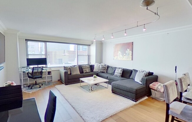 151 Tremont St