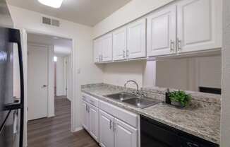Apartments in Dallas, Texas - Preston Park
