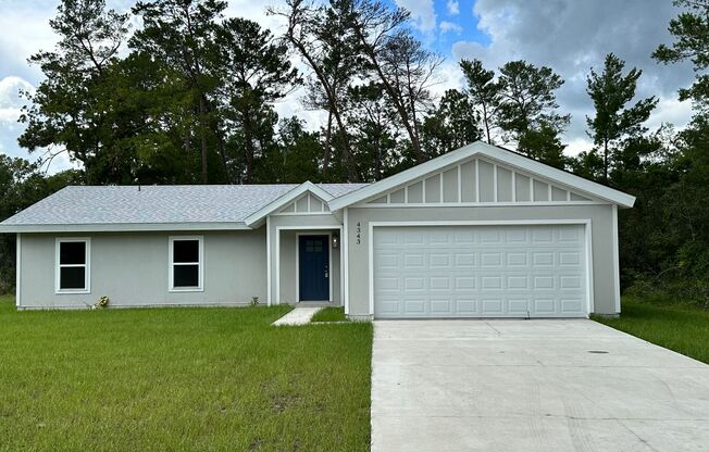 Brand New 3 bedroom HOME in Marion Oaks with Solar panels!