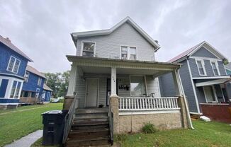 324 W Dewald Street