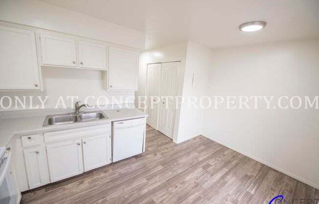 2 beds, 1.5 baths, 1,052 sqft, $1,599, Unit 1497A