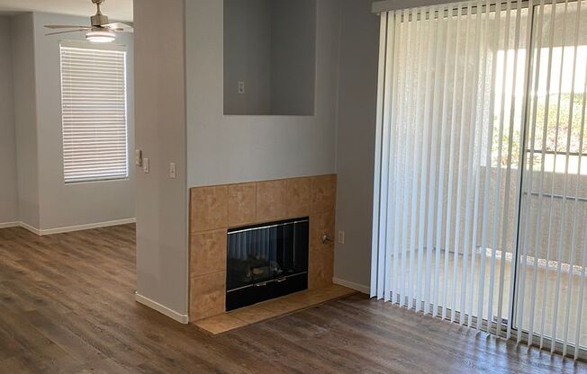 AMERICANA Property Mgmt - 3 beds Condo in Gated Community in Henderson
