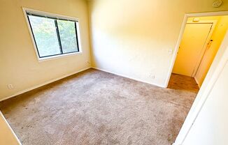 Studio, 1 bath, 400 sqft, $1,395, Unit 08