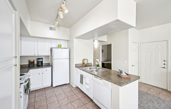 2 beds, 2 baths, 1,125 sqft, $1,399