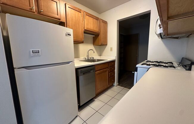 1 bed, 1 bath, $1,195, Unit 104