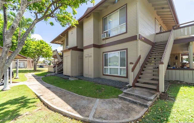 $2600.00 | 2BD/2BA Upgraded Townhome in Palm Court (Ewa Beach)