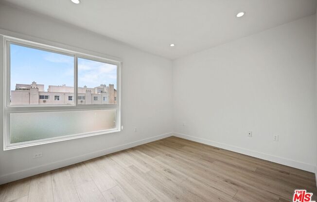 2 beds, 2 baths, 756 sqft, $4,295, Unit PH6