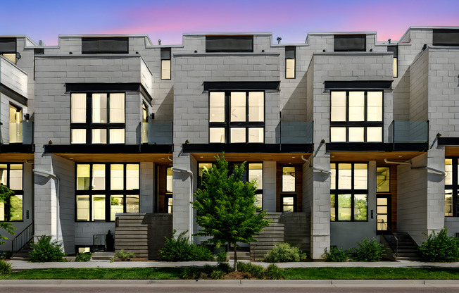 LUX 3BD, 5BA Modern Townhome Near Cherry Creek, Congress Park, and City Park