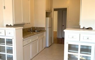 1 bed, 1 bath, $2,450, Unit 5