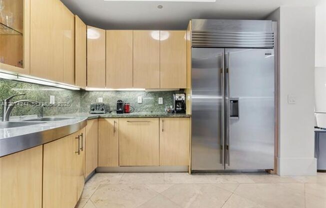 3 beds, 3 baths, $25,500, Unit # 1810