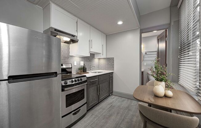 Studio, 1 bath, 313 sqft, $1,005, Unit 107