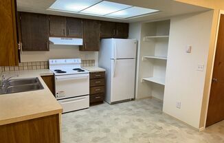 2 beds, 1 bath, 600 sqft, $1,350, Unit 1028