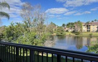 2/2 Condo with Lake Views in Portofino at Jensen Beach