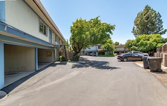 4327 Fairlands Drive