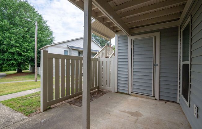 2 beds, 2 baths, 1,035 sqft, $1,225, Unit 403-H