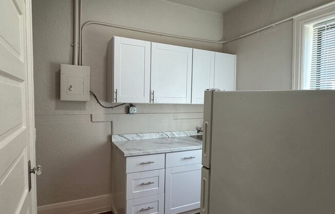 1 bed, 1 bath, 455 sqft, $1,095, Unit 307