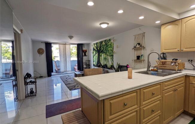 1045 10th St 607